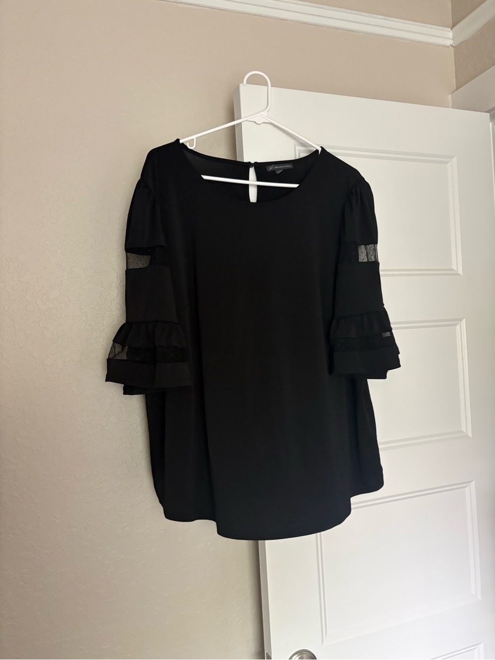 Adrianna Papell Black Ruffle Sleeve Blouse